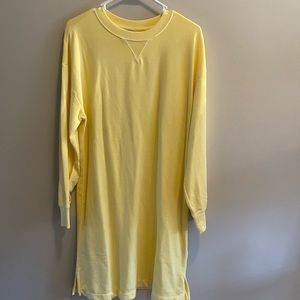 Size M Old Navy Long Sleeved Sweatshirt Dress in Yellow